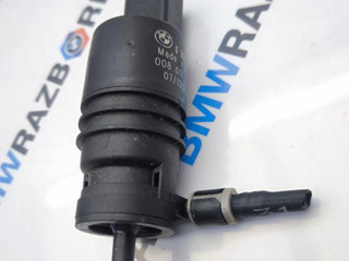 насос (моторчик) омывателя стекла BMW 5 серия F07/F10/F11 [рестайлинг] F11 2013, 2.0 л., дизель, универсал, 8362154