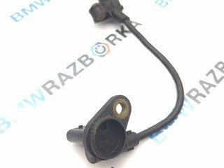 датчик коленвала BMW 5 серия F07/F10/F11 2011, 3.0 л., бензин, АКПП, седан, 7582842