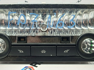 фонарь салона (плафон) BMW 5 серия F07/F10/F11 2011, 4.4 л., i, N63 B44 B, бензин, АКПП, 475, хетчбэк 5 дв., задний привод, 9163699