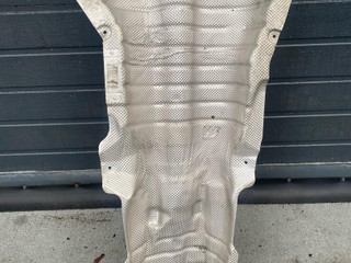 тепловой экран глушителя BMW M3 G80/G81 G80 2023, S58B30A, АКПП, x1e, полный привод, 8074690