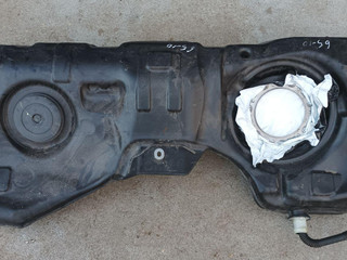 бак топливный BMW M3 G80/G81 G80 2023, S58B30A, АКПП, x1e, полный привод, 8095253