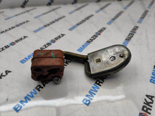 кронштейн глушителя BMW M2 G87 2024, S58B30A, АКПП, купе, задний привод