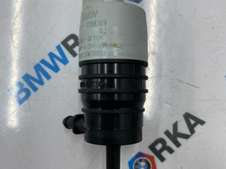 насос (моторчик) омывателя стекла BMW M4 G82/G83 G83 2023, S58B30A, АКПП, c3z, кабриолет, полный привод, 7298309