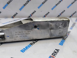 кронштейн усилителя переднего бампера нижний BMW M2 G87 2024, S58B30A, АКПП, купе, задний привод, 8071605, 51118071605