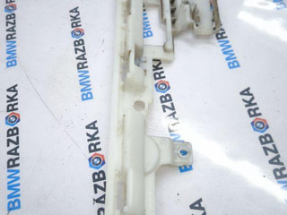 Кронштейн крепления порога BMW M4 G82/G83 G83 2023, S58B30A, АКПП, c3z, кабриолет, полный привод, 8077793