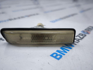 повторитель поворота на крыле левый BMW X5 E53 [рестайлинг] 2005, 3.0 л., дизель, АКПП, внедорожник 5 дв., 2492179