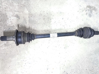 полуось задняя (приводной вал, ШРУС) BMW 5 серия F07/F10/F11 F10 2011, 3.5 л., бензин, АКПП, седан, 7581017