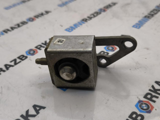 кронштейн глушителя BMW M4 G82/G83 G83 2023, S58B30A, АКПП, c3z, кабриолет, полный привод, 8632096, 7883020