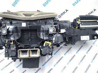 отопитель в сборе (печка) BMW X6 G06 [рестайлинг] G06 2024, 3.0 л., B58B30P, бензин, АКПП, 416, внедорожник 5 дв., полный привод, 5A31831