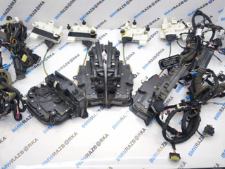 замок двери передней левой BMW M5 F90 2019, 4.4 л., S63 B44 B, бензин, АКПП, 475, седан, полный привод, 7480742, 7480741, 7480739, 7480740, 7477712, 7477711, 7477708, 7477709