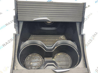 подстаканник BMW X2 F39 2019, 2.0 л., B48A20E, бензин, 475, полный привод, 9292557, 51169292557