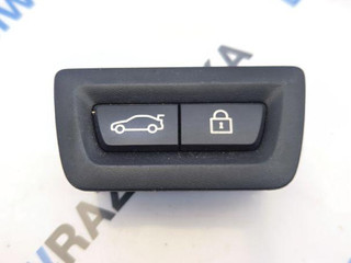 кнопка открытия багажника BMW 7 серия F01/F02 F02 2008, 3.0 л., N54 B30 A, бензин, АКПП, седан, 9162645
