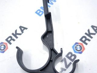 кронштейн (крепление) BMW X6 G06 [рестайлинг] G06 2023, 3.0 л., i, B58B30, бензин, АКПП, a96, внедорожник 5 дв., полный привод, 5A17873