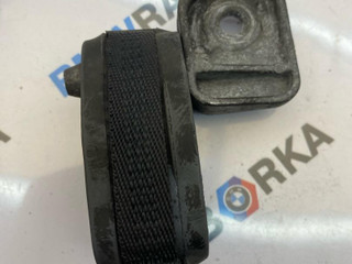 кронштейн глушителя BMW 5 серия G30/G31 G30 2017, 2.0 л., B47 D20 B, дизель, АКПП, a90, седан, задний привод, правый руль, 8582060, 18308513515, 18308582060