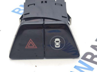 кнопка аварийной сигнализации BMW 5 серия G30/G31 G30 2017, 2.0 л., B47 D20 B, дизель, АКПП, a90, седан, задний привод, правый руль, 61316993047, 6993047