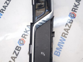 панель управления BMW 5 серия G30/G31 G30 2017, 2.0 л., B47 D20 B, дизель, АКПП, a90, седан, задний привод, правый руль, 6843924