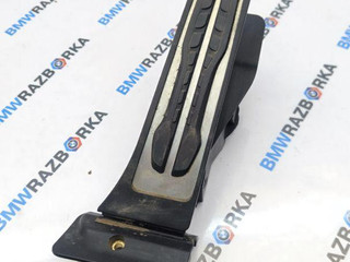 педаль BMW M4 G82/G83 G82 2021, S58B30A, АКПП, black-sapphire metallic, купе, полный привод, 6889824