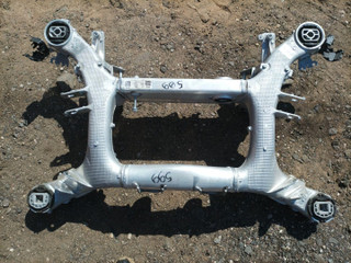 балка подвески задняя BMW X5 G05 [рестайлинг] G05 2024, 3.0 л., B57 D30 B, дизель, АКПП, a96, внедорожник 5 дв., полный привод, 6894149