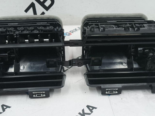 дефлектор обдува салона BMW X5 G05 [рестайлинг] G05 2024, 3.0 л., B57 D30 B, дизель, АКПП, a96, внедорожник 5 дв., полный привод, 5A01333