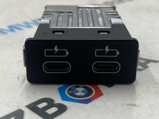 разъем AUX / USB BMW X5 G05 [рестайлинг] G05 2024, 3.0 л., B57 D30 B, дизель, АКПП, a96, внедорожник 5 дв., полный привод, 5A84163