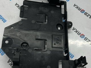 кронштейн блока управления BMW X5 G05 [рестайлинг] G05 2024, 3.0 л., B57 D30 B, дизель, АКПП, a96, внедорожник 5 дв., полный привод, 8780753, 61138780753
