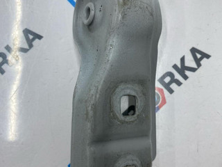 петля капота правая BMW X2 U10 2025, 2.0 л., бензин, АКПП, белый, внедорожник 5 дв., передний привод, правый руль, 9883416