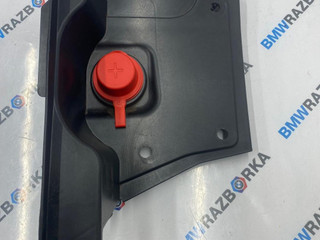крышка аккумулятора BMW X2 U10 2025, 2.0 л., бензин, АКПП, белый, внедорожник 5 дв., передний привод, правый руль, 9465690
