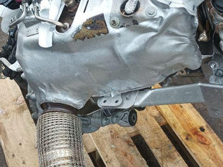 катализатор BMW X2 U10 2025, 2.0 л., бензин, АКПП, белый, внедорожник 5 дв., передний привод, правый руль