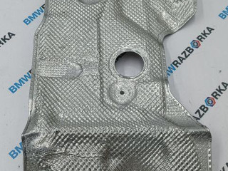 тепловой экран моторного отсека BMW X7 G07 [рестайлинг] G07 2023, 3.0 л., B58B30P, бензин, АКПП, 475, внедорожник 5 дв., полный привод, 51757424921, 7424921