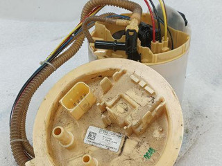 колба в бак BMW 5 серия G30/G31 G30 2019, 2.0 л., B47 D20 B, дизель, АКПП, c2y, седан, задний привод, 7401430, 7476107