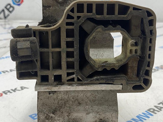 кронштейн радиатора BMW 5 серия G30/G31 G30 2019, 2.0 л., B47 D20 B, дизель, АКПП, c2y, седан, задний привод, 7357216