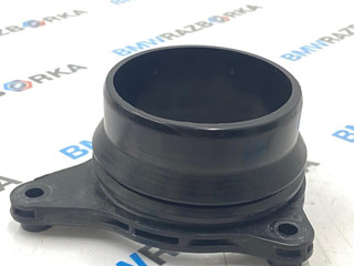 патрубок интеркулера BMW M4 G82/G83 G82 2023, 3.0 л., S58B30A, бензин, купе, полный привод, 13718054844, 8054844