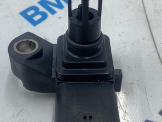 датчик давления во впускном коллекторе BMW M4 G82/G83 G82 2023, 3.0 л., S58B30A, бензин, купе, полный привод, 8637900, 13628637900