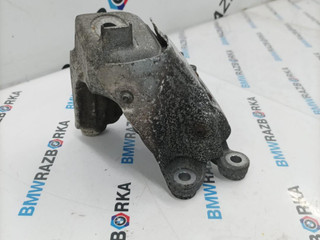 кронштейн двигателя BMW 5 серия G30/G31 G30 2017, 2.0 л., B47 D20 B, дизель, АКПП, a90, седан, задний привод, правый руль, 6870754