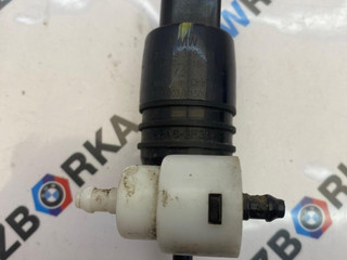 насос (моторчик) омывателя стекла BMW X2 F39 2019, 2.0 л., B48A20E, бензин, 475, полный привод, 67127388349, 7388349