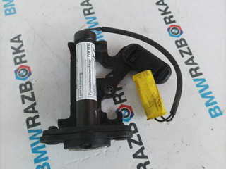 пиропатрон петли капота BMW X5 F15 2016, 2.0 л., N20 B20 A, бензин, АКПП, внедорожник 5 дв., полный привод, 7326020
