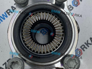 ступица задняя BMW X6 G06 [рестайлинг] G06 2023, 3.0 л., B58B30P, бензин, АКПП, 416, внедорожник 5 дв., полный привод, 33406893687, 6893687