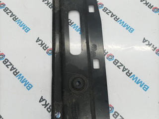 кронштейн радиатора BMW X6 G06 [рестайлинг] G06 2023, 3.0 л., B58B30P, бензин, АКПП, 416, внедорожник 5 дв., полный привод, 51647443621, 7443621