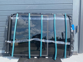 люк BMW X5 G05 [рестайлинг] G05 2023, 3.0 л., B58B30P, бензин, АКПП, a96, полный привод, 9852147