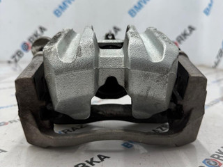суппорт передний правый BMW X3 G45 2025, 2.0 л., B48B20P, бензин, c4p, внедорожник 5 дв., полный привод