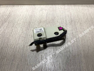 усилитель антенны BMW 7 серия F01/F02 2009, 4.4 л., бензин, АКПП, седан, 9118263, 65209118263