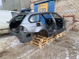 порог правый BMW 3 серия E90/E91 [рестайлинг] 2009, 2.0 л., бензин, МКПП, универсал, задний привод