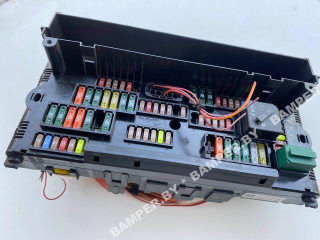блок предохранителей BMW 5 серия F07/F10/F11 F11 2011, 2.5 л., дизель, АКПП, универсал, 61149252815, 9252815