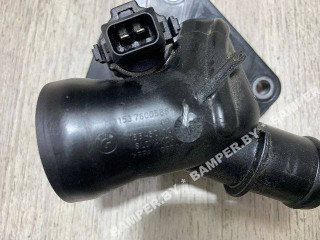 фланец (тройник) системы охлаждения BMW 1 серия F20/F21 2011, 2.0 л., бензин, АКПП, хетчбэк 5 дв., 11537600586, 7600586