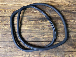 уплотнитель двери BMW 7 серия F01/F02 F01 2009, 3.0 л., N57 D30 A, дизель, АКПП, седан
