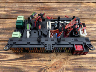 блок предохранителей Land Rover Range Rover 3 поколение L322 2004, 4.4 л., M62 B44, бензин, АКПП, внедорожник 5 дв., 61138380409, 8380409