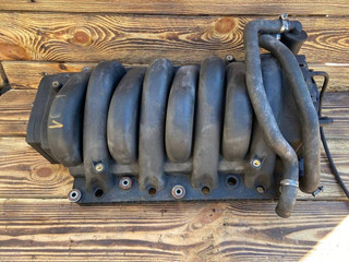 коллектор впускной Land Rover Range Rover 3 поколение L322 2004, 4.4 л., M62 B44, бензин, АКПП, внедорожник 5 дв., 7506471, 7506472