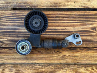 натяжитель Land Rover Range Rover 3 поколение L322 2004, 4.4 л., M62 B44, бензин, АКПП, внедорожник 5 дв., 1709613