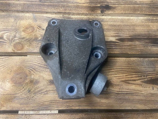 кронштейн двигателя BMW 7 серия F01/F02 [рестайлинг] F01LCI 2013, 3.0 л., N57 D30 A, дизель, АКПП, седан, 22116777623, 6777623