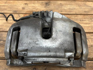 суппорт передний левый BMW 7 серия F01/F02 F01 2012, 4.4 л., N63 B44 A, бензин, АКПП, седан